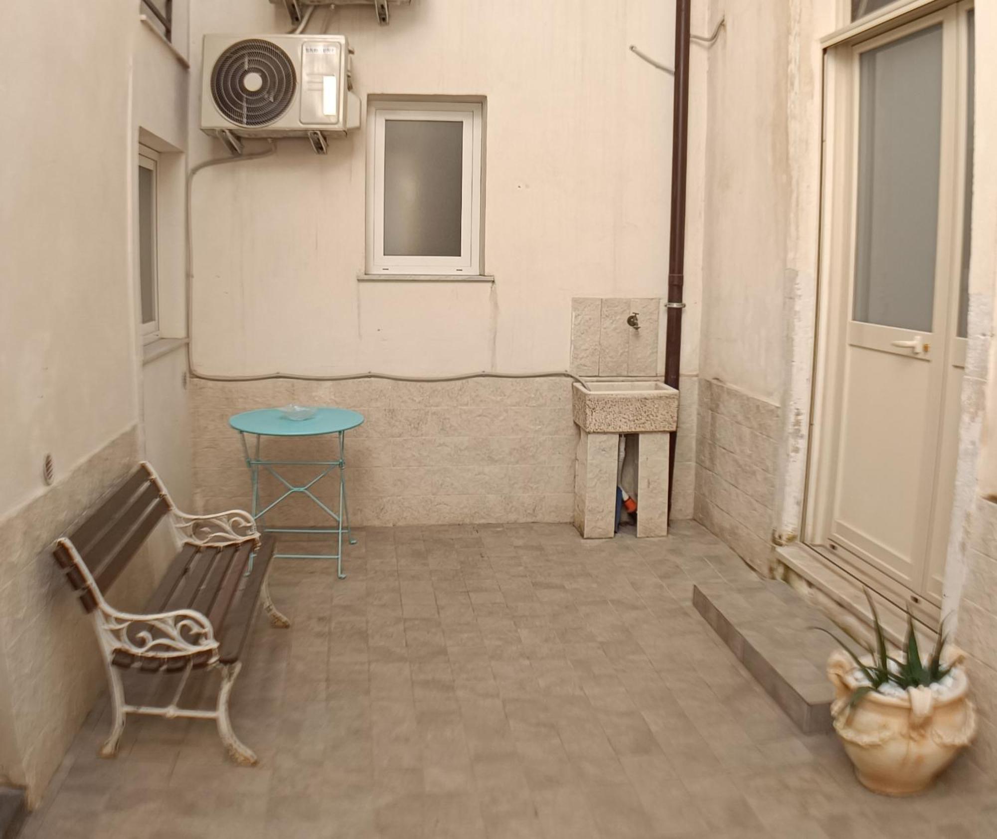 Exclusive House In The Center Apartment Catania Exterior photo